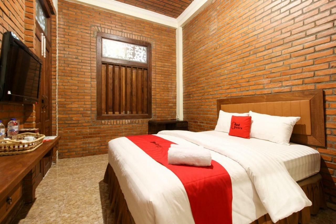 Reddoorz Near Amikom Yogyakarta 2 Wisma tamu