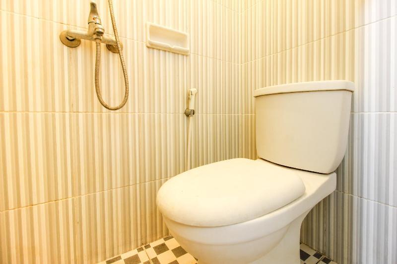 Wisma tamu Reddoorz Near Amikom Yogyakarta 2 2*